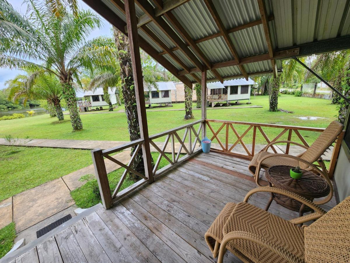 Mb Camp Singkil Hotel Gosongtelaga Екстериор снимка