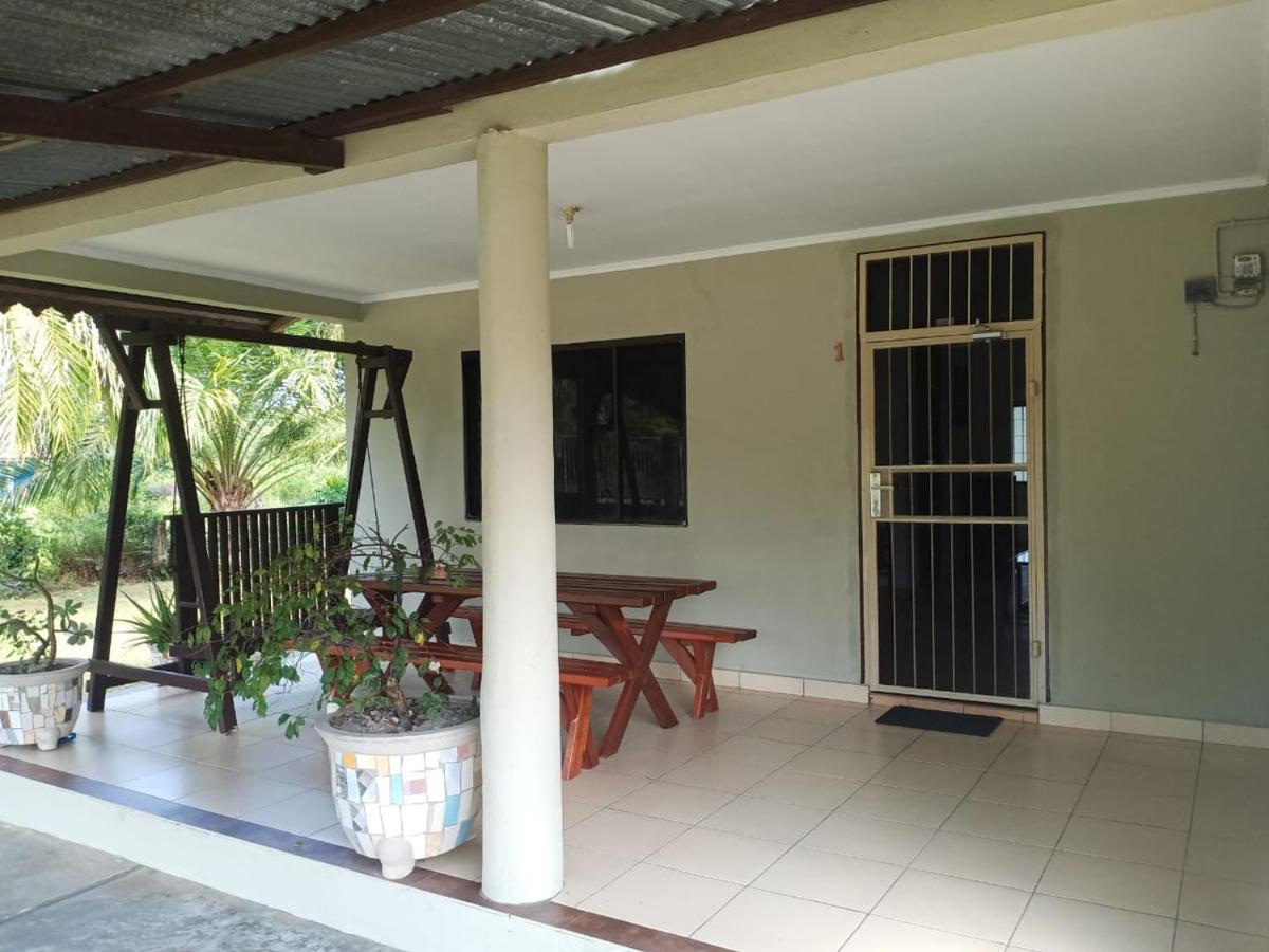 Mb Camp Singkil Hotel Gosongtelaga Екстериор снимка