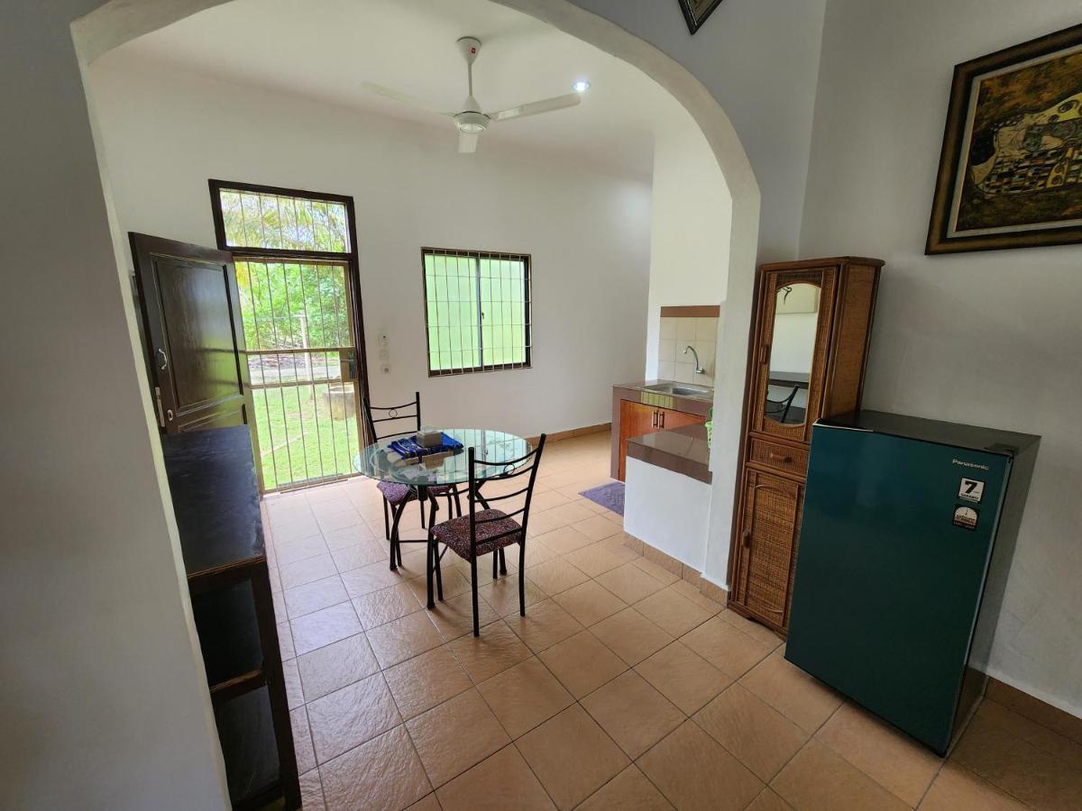 Mb Camp Singkil Hotel Gosongtelaga Екстериор снимка