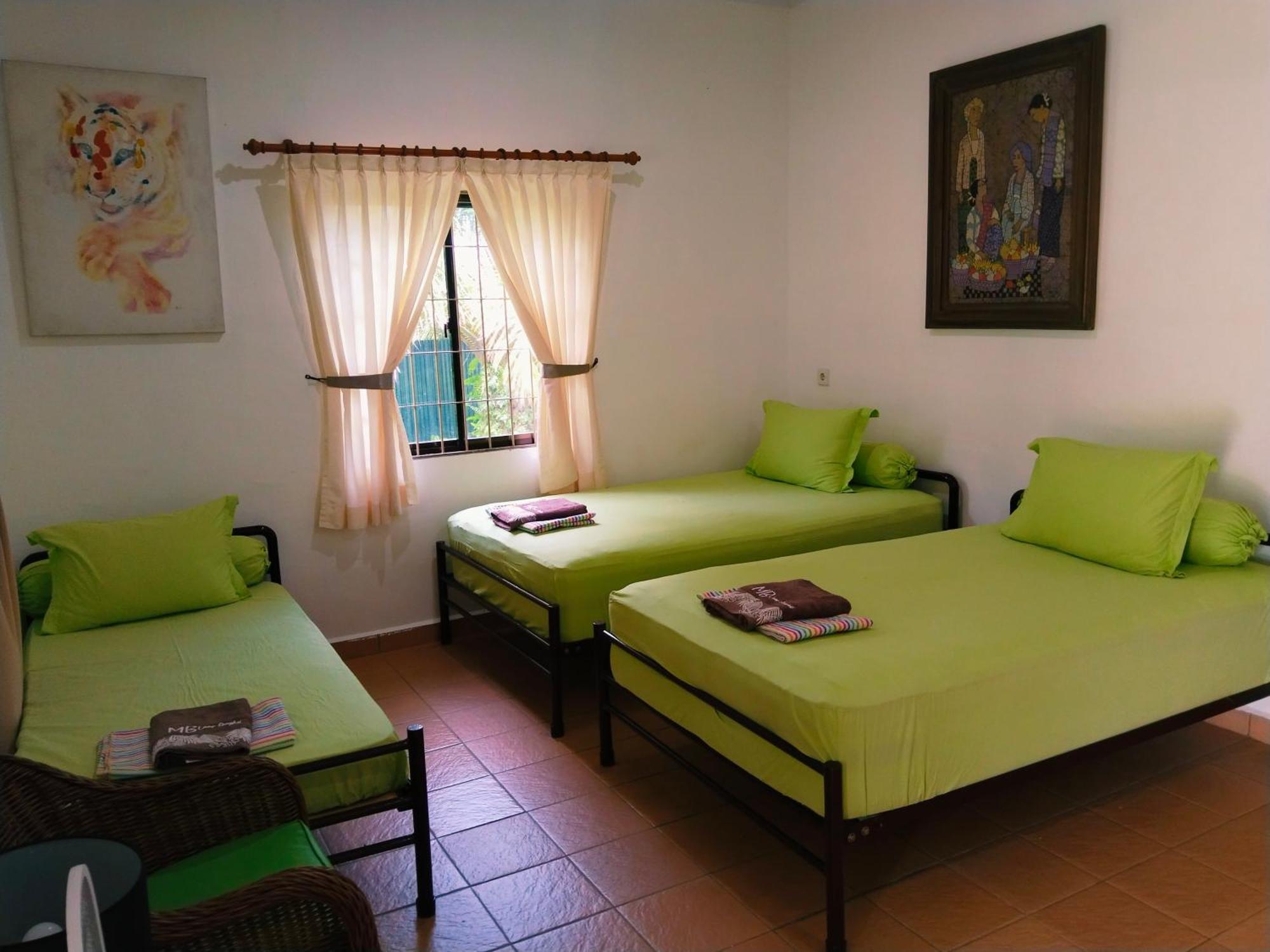 Mb Camp Singkil Hotel Gosongtelaga Екстериор снимка