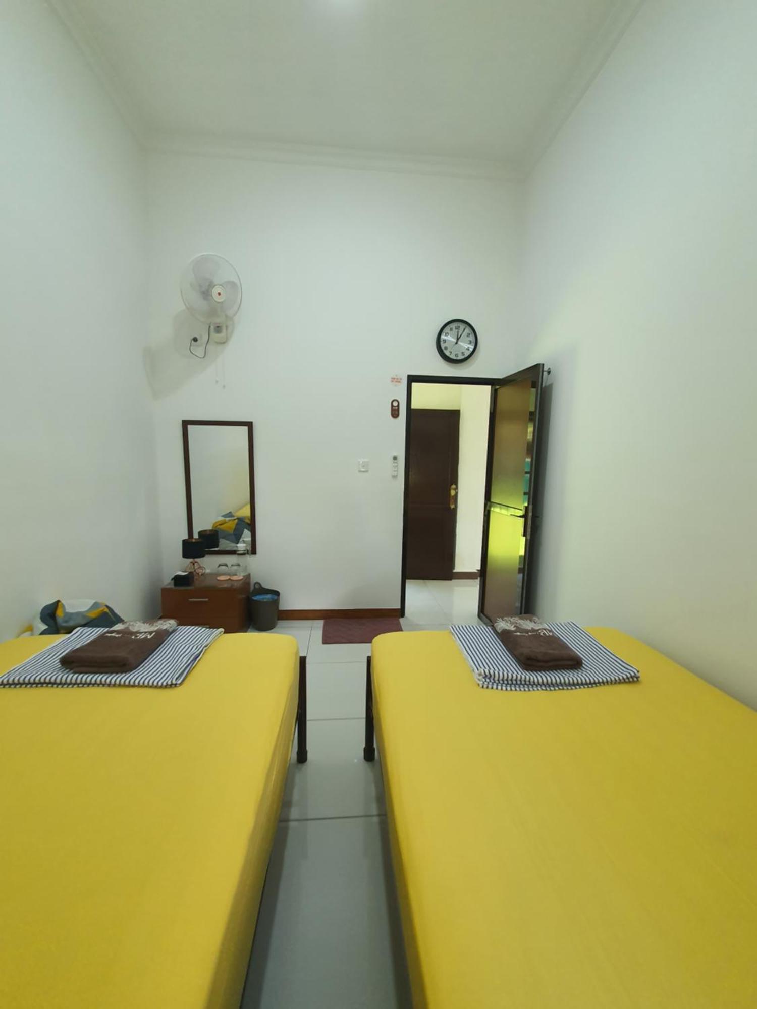 Mb Camp Singkil Hotel Gosongtelaga Екстериор снимка