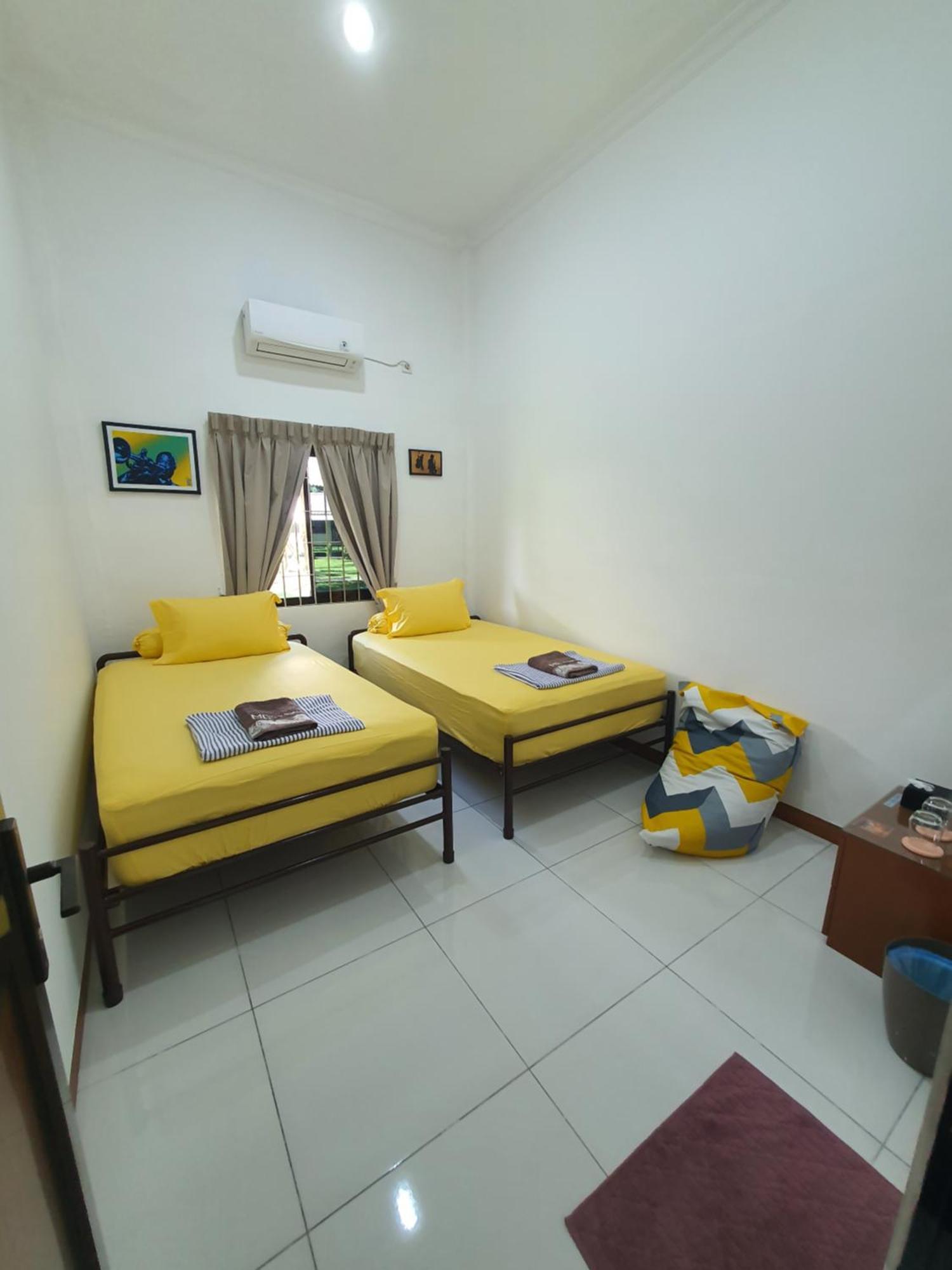 Mb Camp Singkil Hotel Gosongtelaga Екстериор снимка
