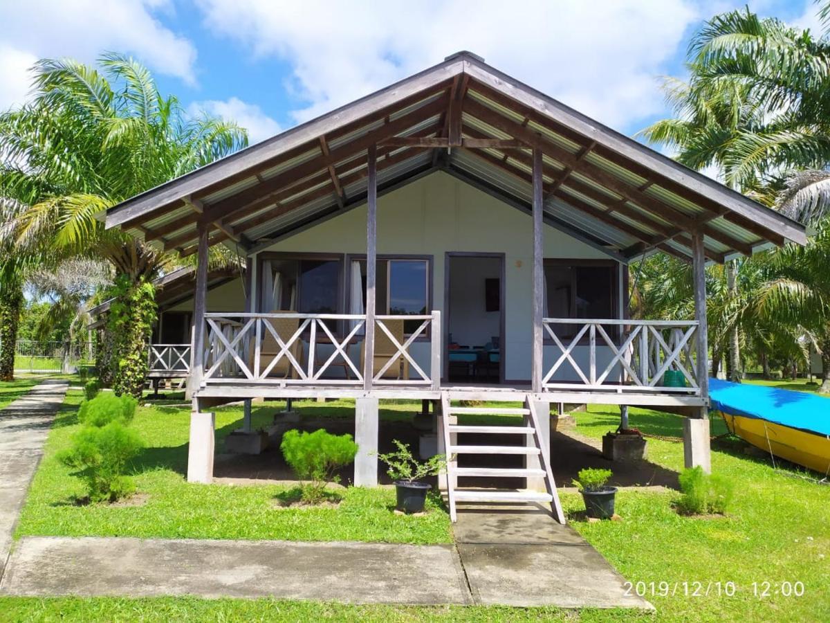 Mb Camp Singkil Hotel Gosongtelaga Екстериор снимка